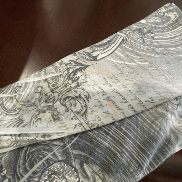 Vegas Royalty (2) Piece Set Gray & White Embellishment Tank Top New Orleans Sz M - Picture 6 of 16